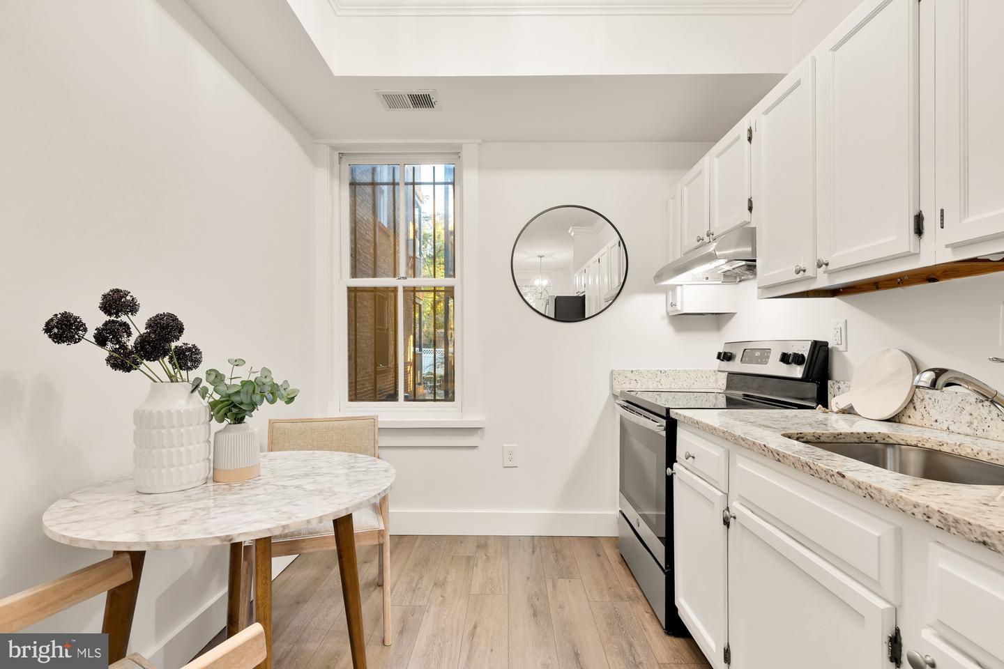 512 U ST NW #3, WASHINGTON, District Of Columbia 20001, 2 Bedrooms Bedrooms, ,1 BathroomBathrooms,Residential,For sale,512 U ST NW #3,DCDC2189856 MLS # DCDC2189856