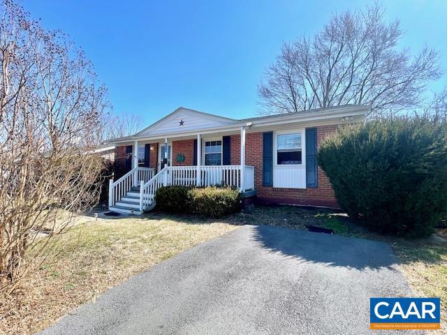 616 ARCH AVE, WAYNESBORO, Virginia 22980, 3 Bedrooms Bedrooms, ,1 BathroomBathrooms,Residential,For sale,616 ARCH AVE,661854 MLS # 661854