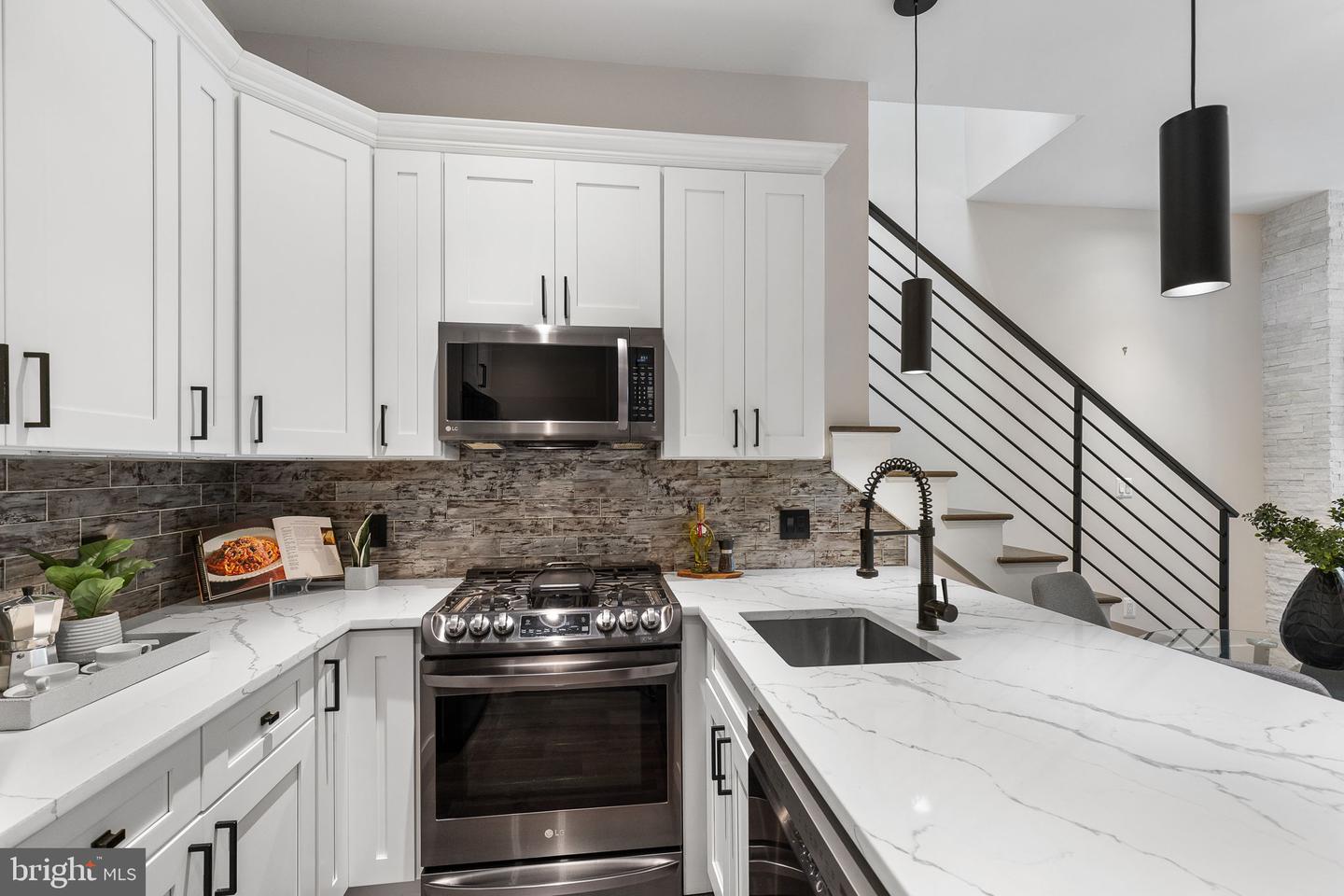 1417 STAPLES ST NE #201, WASHINGTON, District Of Columbia 20002, 2 Bedrooms Bedrooms, ,2 BathroomsBathrooms,Residential,For sale,1417 STAPLES ST NE #201,DCDC2189860 MLS # DCDC2189860