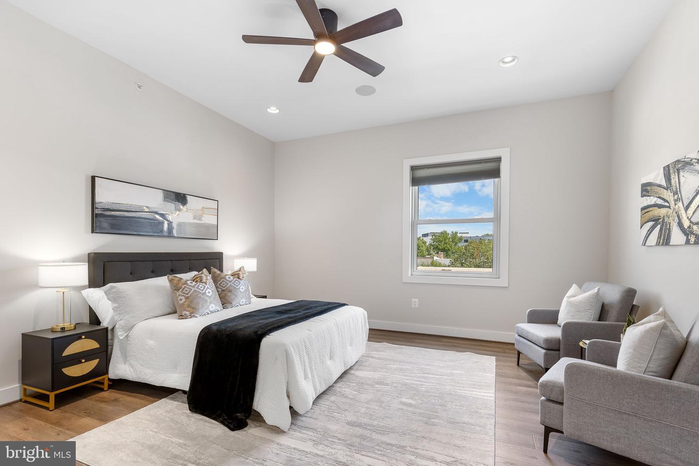 1417 STAPLES ST NE #201, WASHINGTON, District Of Columbia 20002, 2 Bedrooms Bedrooms, ,2 BathroomsBathrooms,Residential,For sale,1417 STAPLES ST NE #201,DCDC2189860 MLS # DCDC2189860