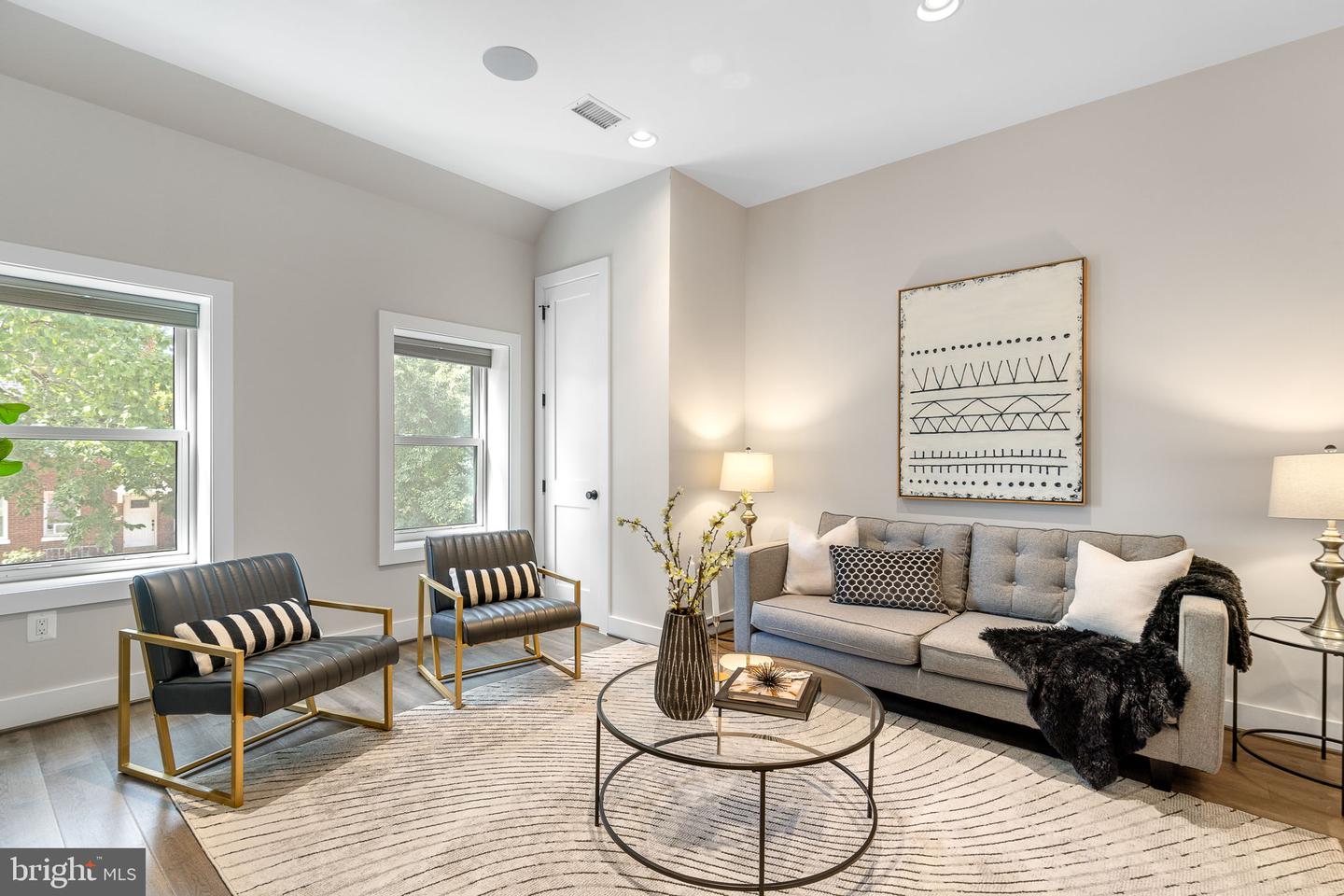1417 STAPLES ST NE #201, WASHINGTON, District Of Columbia 20002, 2 Bedrooms Bedrooms, ,2 BathroomsBathrooms,Residential,For sale,1417 STAPLES ST NE #201,DCDC2189860 MLS # DCDC2189860