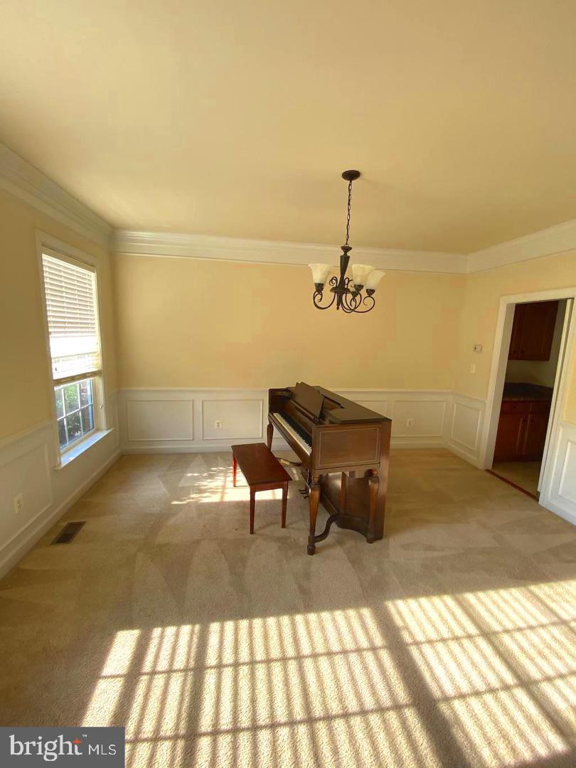 10154 BROADSWORD DR, BRISTOW, Virginia 20136, 6 Bedrooms Bedrooms, ,4 BathroomsBathrooms,Residential,For sale,10154 BROADSWORD DR,VAPW2089584 MLS # VAPW2089584