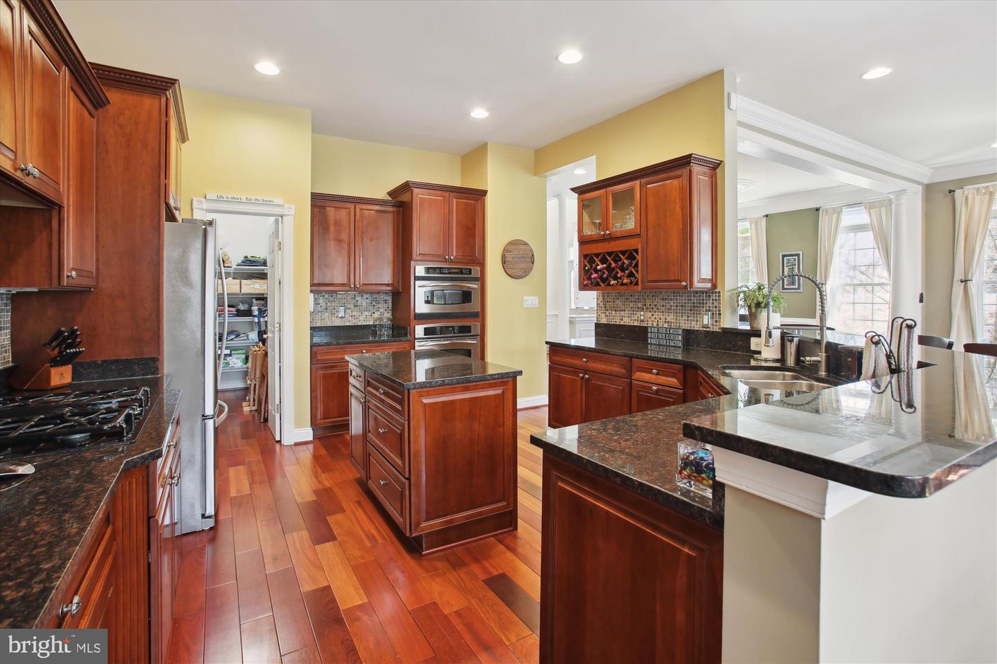 20393 DUNKIRK SQ, STERLING, Virginia 20165, 3 Bedrooms Bedrooms, ,3 BathroomsBathrooms,Residential,For sale,20393 DUNKIRK SQ,VALO2088064 MLS # VALO2088064