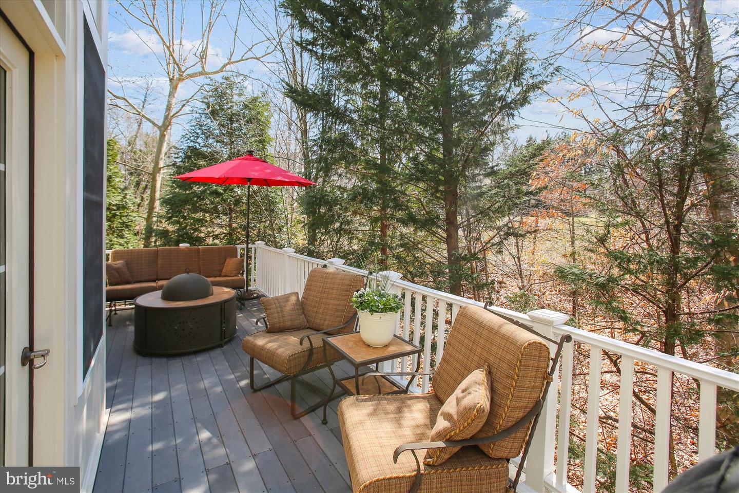 20393 DUNKIRK SQ, STERLING, Virginia 20165, 3 Bedrooms Bedrooms, ,3 BathroomsBathrooms,Residential,For sale,20393 DUNKIRK SQ,VALO2088064 MLS # VALO2088064