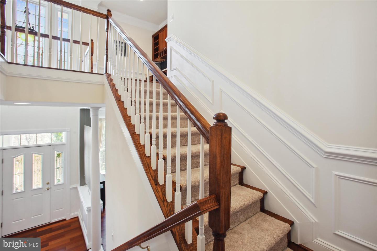 20393 DUNKIRK SQ, STERLING, Virginia 20165, 3 Bedrooms Bedrooms, ,3 BathroomsBathrooms,Residential,For sale,20393 DUNKIRK SQ,VALO2088064 MLS # VALO2088064