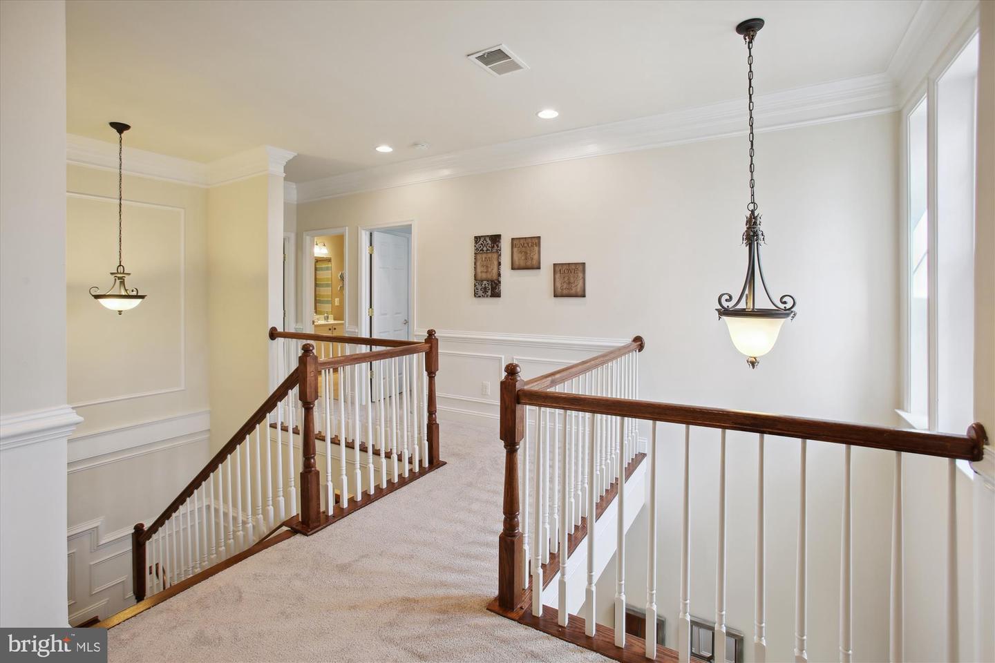 20393 DUNKIRK SQ, STERLING, Virginia 20165, 3 Bedrooms Bedrooms, ,3 BathroomsBathrooms,Residential,For sale,20393 DUNKIRK SQ,VALO2088064 MLS # VALO2088064