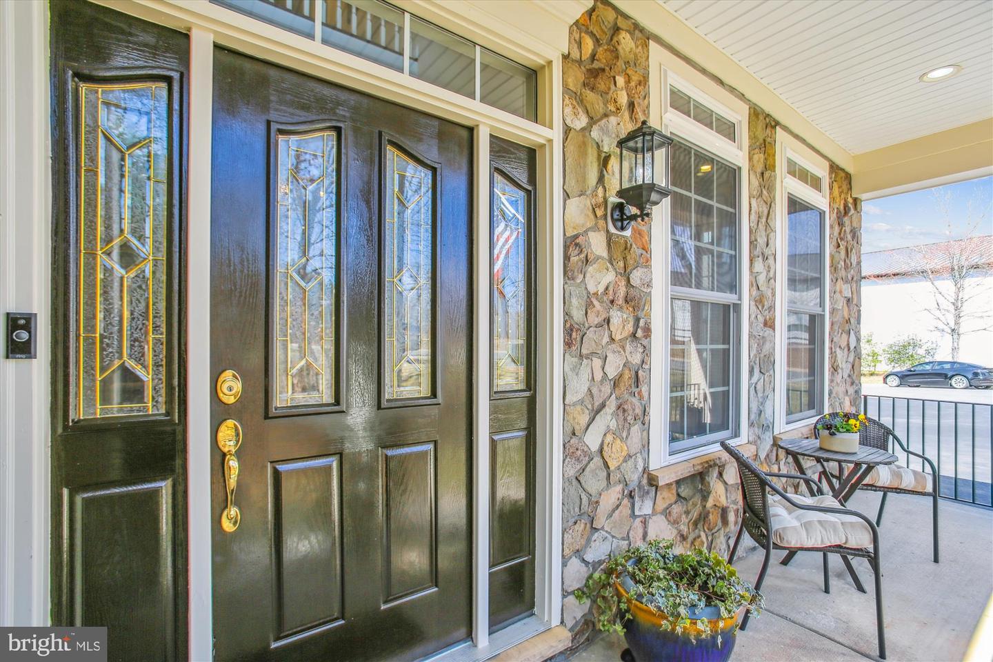 20393 DUNKIRK SQ, STERLING, Virginia 20165, 3 Bedrooms Bedrooms, ,3 BathroomsBathrooms,Residential,For sale,20393 DUNKIRK SQ,VALO2088064 MLS # VALO2088064
