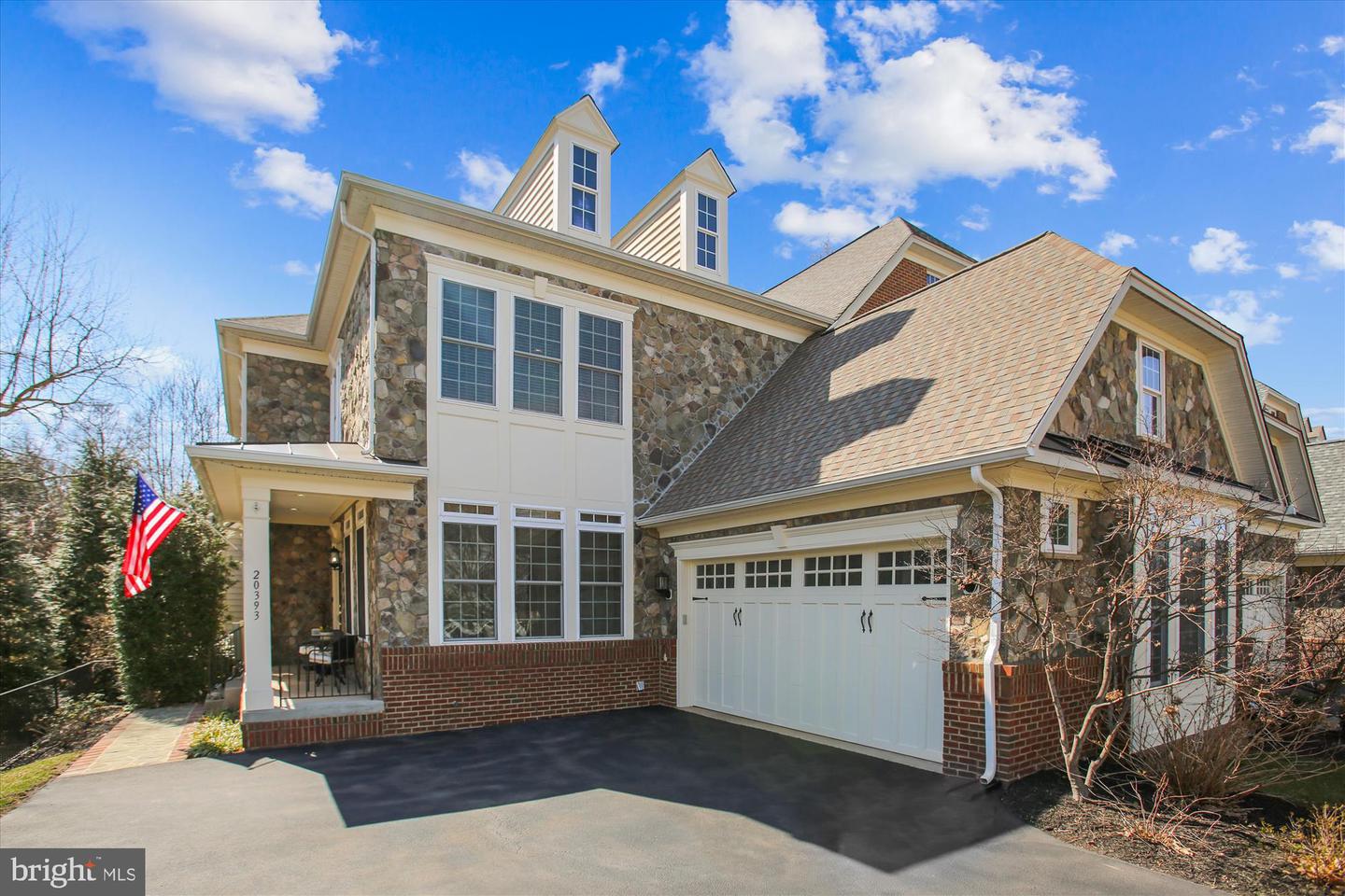 20393 DUNKIRK SQ, STERLING, Virginia 20165, 3 Bedrooms Bedrooms, ,3 BathroomsBathrooms,Residential,For sale,20393 DUNKIRK SQ,VALO2088064 MLS # VALO2088064