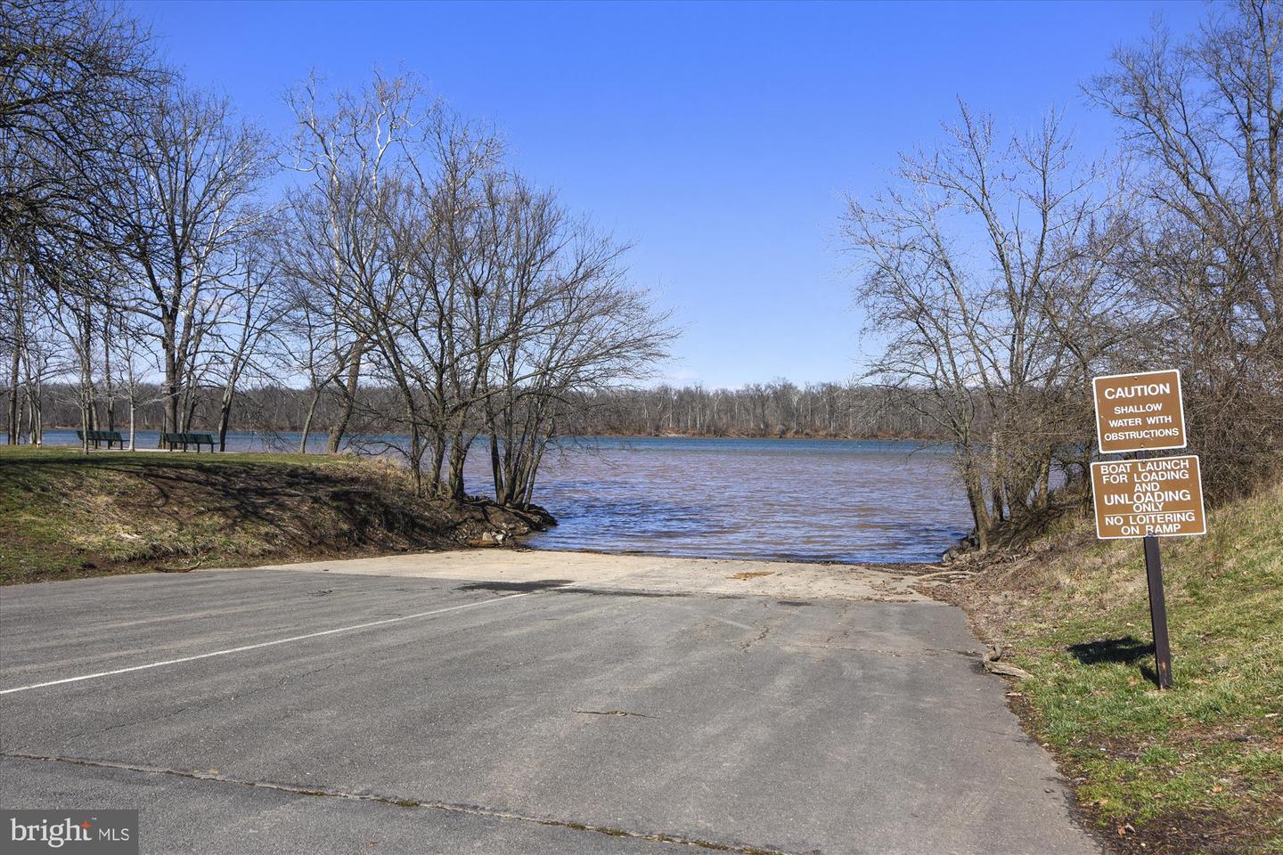 20393 DUNKIRK SQ, STERLING, Virginia 20165, 3 Bedrooms Bedrooms, ,3 BathroomsBathrooms,Residential,For sale,20393 DUNKIRK SQ,VALO2088064 MLS # VALO2088064