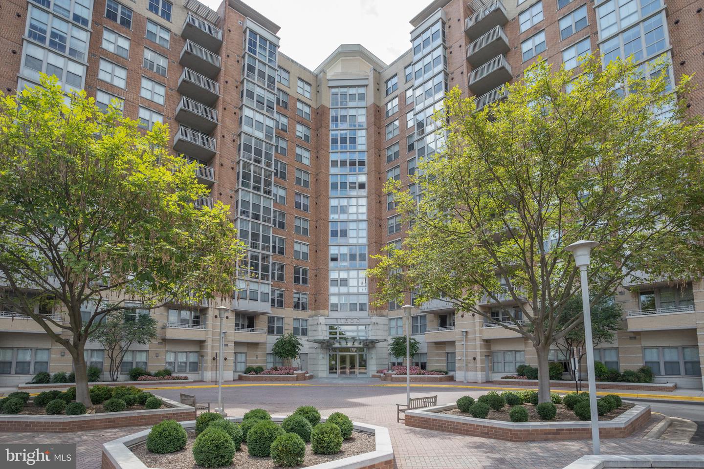 11800 SUNSET HILLS RD #522, RESTON, Virginia 20190, 2 Bedrooms Bedrooms, ,2 BathroomsBathrooms,Residential,For sale,11800 SUNSET HILLS RD #522,VAFX2222290 MLS # VAFX2222290