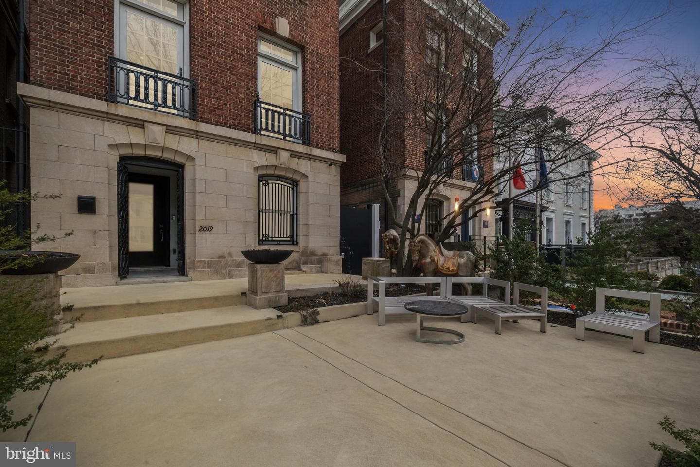 2019 CONNECTICUT AVE NW, WASHINGTON, District Of Columbia 20008, 4 Bedrooms Bedrooms, ,4 BathroomsBathrooms,Residential,For sale,2019 CONNECTICUT AVE NW,DCDC2186620 MLS # DCDC2186620