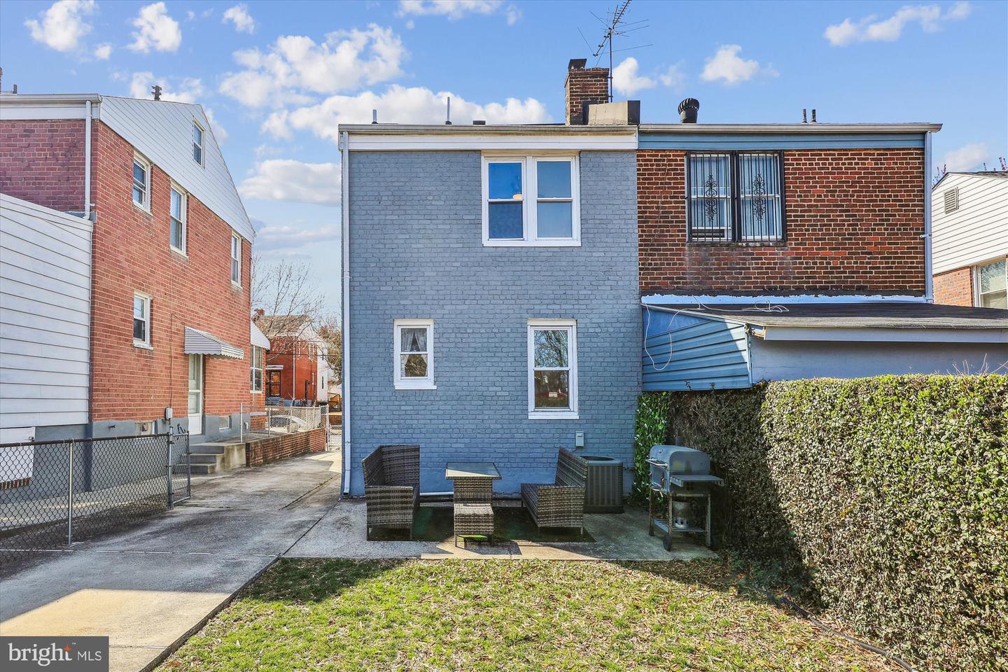 5520 BASS PL SE, WASHINGTON, District Of Columbia 20019, 2 Bedrooms Bedrooms, ,2 BathroomsBathrooms,Residential,For sale,5520 BASS PL SE,DCDC2187588 MLS # DCDC2187588