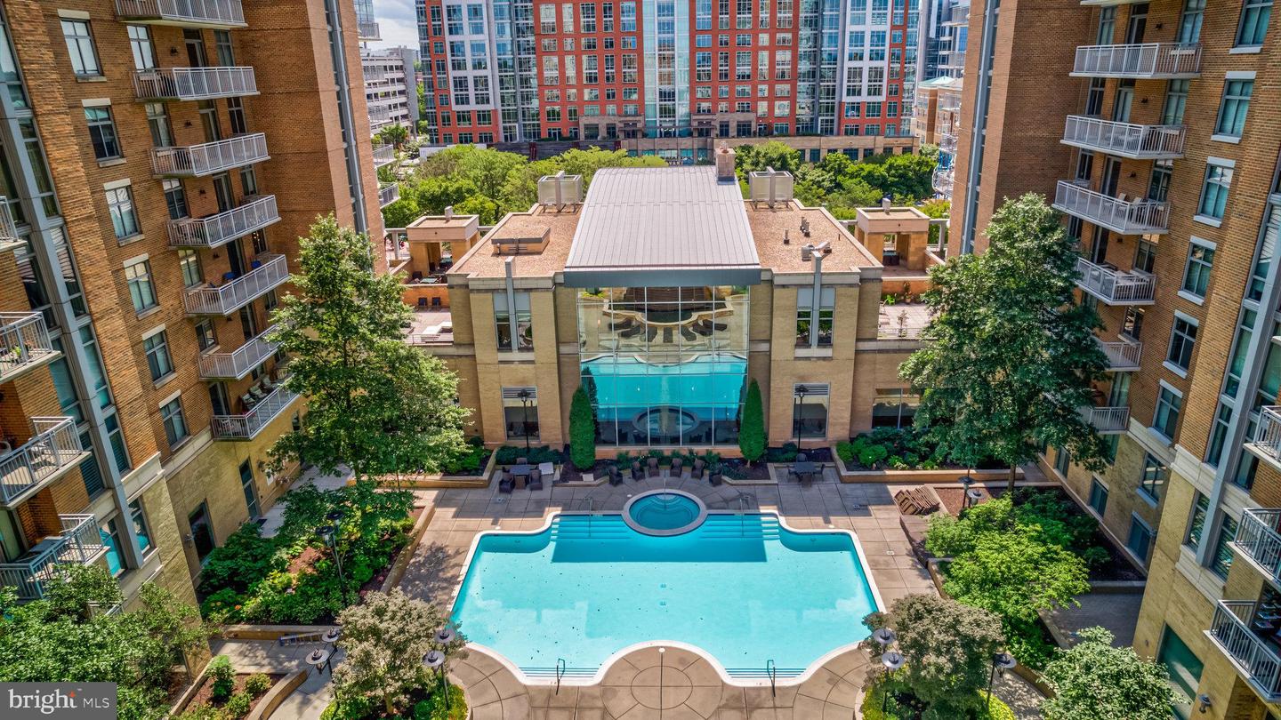 11990 MARKET ST #1205, RESTON, Virginia 20190, 3 Bedrooms Bedrooms, ,2 BathroomsBathrooms,Residential,For sale,11990 MARKET ST #1205,VAFX2225060 MLS # VAFX2225060