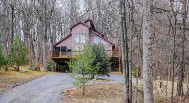 642 PADDYS RUN RD, STAR TANNERY, Virginia 22654, 2 Bedrooms Bedrooms, ,2 BathroomsBathrooms,Residential,For sale,642 PADDYS RUN RD,VAFV2024748 MLS # VAFV2024748