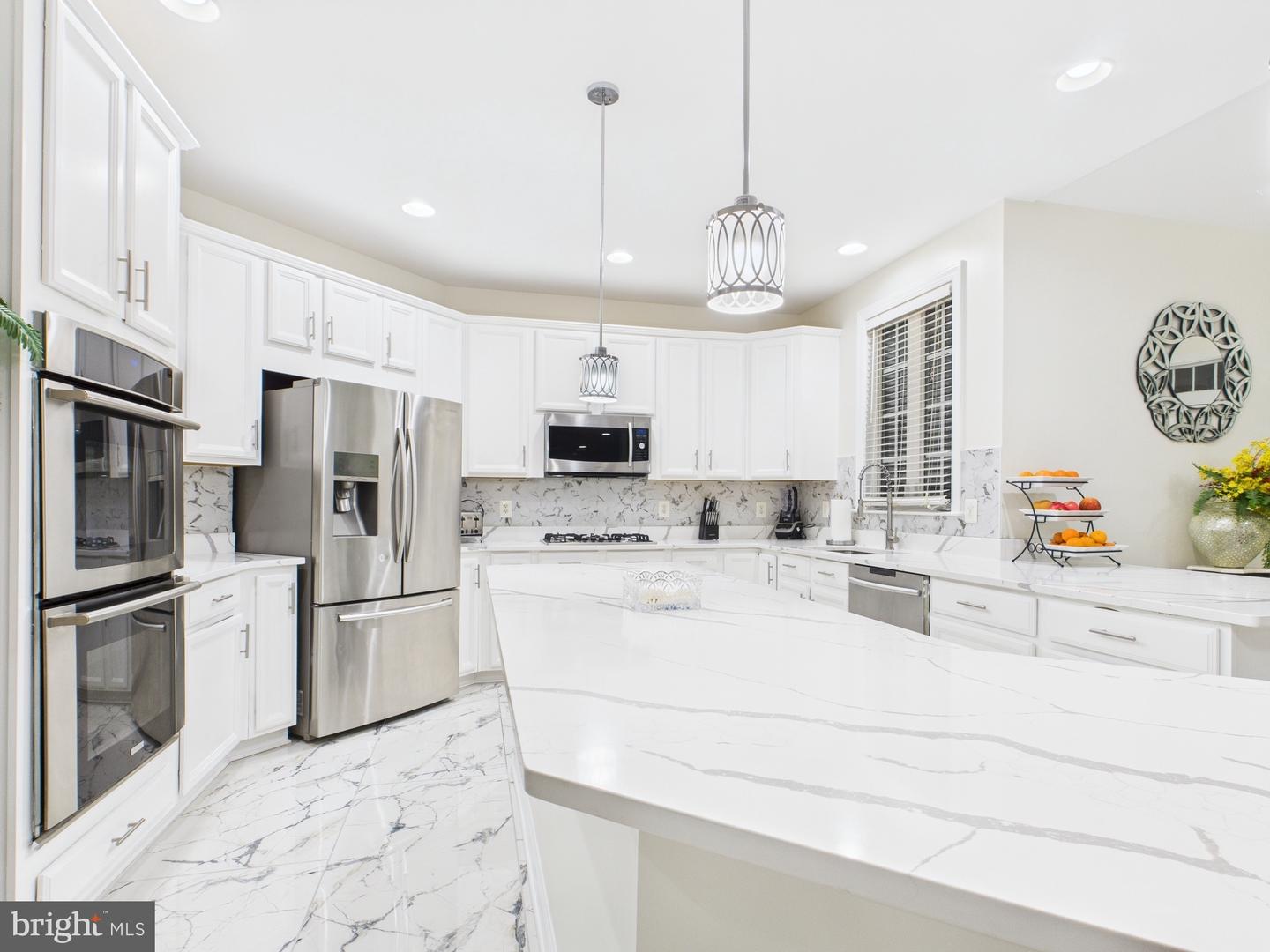 7200 WINNIPEG CT, GAINESVILLE, Virginia 20155, 4 Bedrooms Bedrooms, ,4 BathroomsBathrooms,Residential,For sale,7200 WINNIPEG CT,VAPW2088870 MLS # VAPW2088870