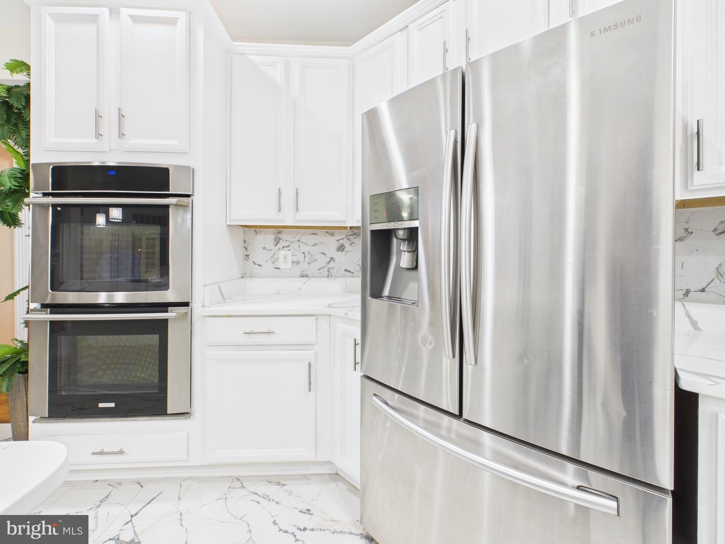 7200 WINNIPEG CT, GAINESVILLE, Virginia 20155, 4 Bedrooms Bedrooms, ,4 BathroomsBathrooms,Residential,For sale,7200 WINNIPEG CT,VAPW2088870 MLS # VAPW2088870