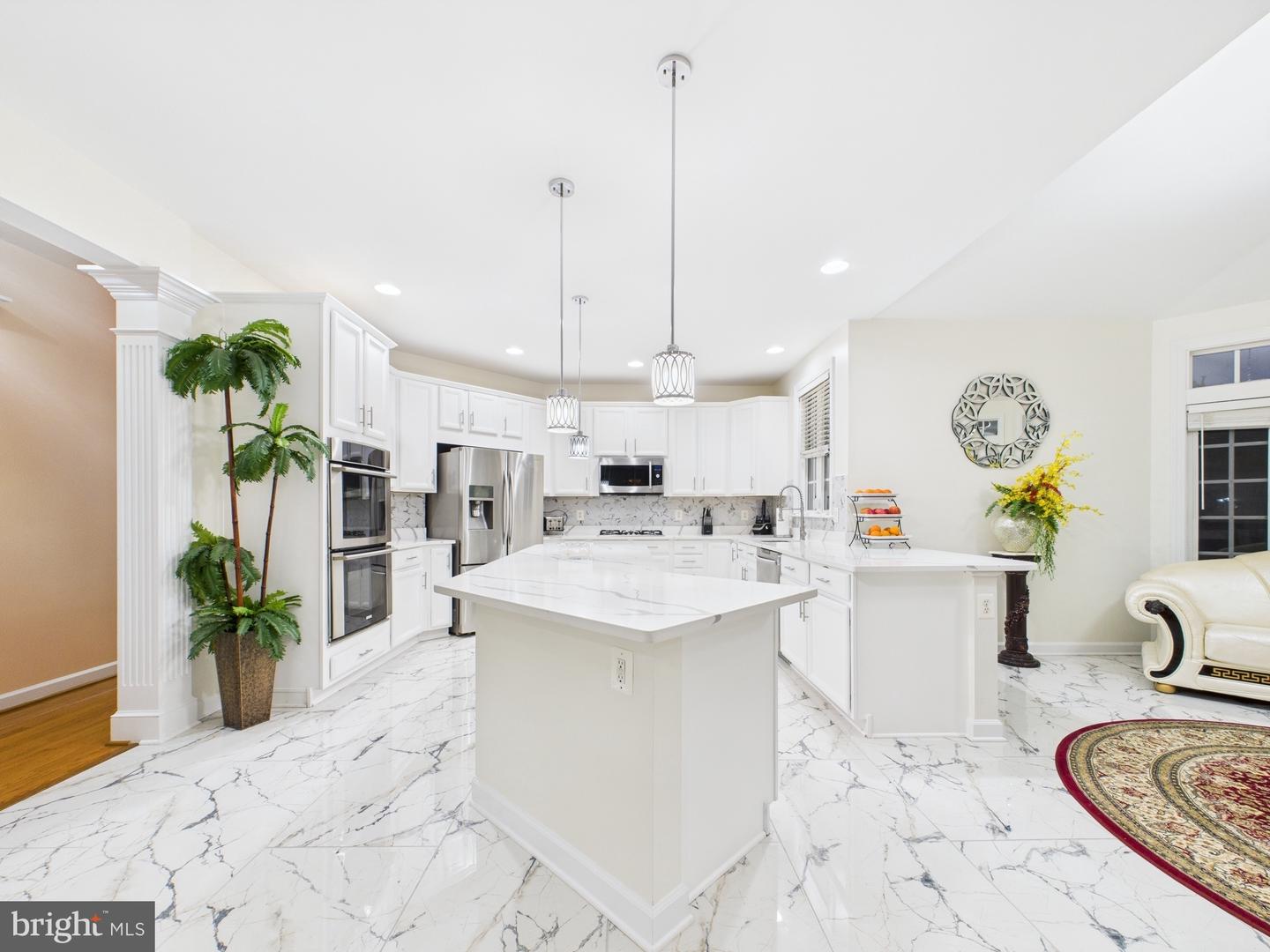 7200 WINNIPEG CT, GAINESVILLE, Virginia 20155, 4 Bedrooms Bedrooms, ,4 BathroomsBathrooms,Residential,For sale,7200 WINNIPEG CT,VAPW2088870 MLS # VAPW2088870
