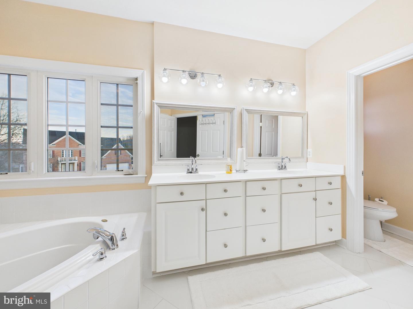 7200 WINNIPEG CT, GAINESVILLE, Virginia 20155, 4 Bedrooms Bedrooms, ,4 BathroomsBathrooms,Residential,For sale,7200 WINNIPEG CT,VAPW2088870 MLS # VAPW2088870