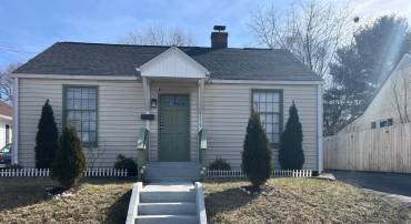 236 OPEQUON AVE, WINCHESTER, Virginia 22601, 2 Bedrooms Bedrooms, ,2 BathroomsBathrooms,Residential,For sale,236 OPEQUON AVE,VAWI2007240 MLS # VAWI2007240