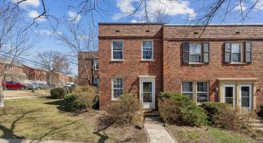 2700 13TH RD S #511, ARLINGTON, Virginia 22204, 1 Bedroom Bedrooms, ,1 BathroomBathrooms,Residential,For sale,2700 13TH RD S #511,VAAR2054146 MLS # VAAR2054146