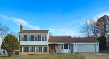 7728 MULBERRY BOTTOM LN, SPRINGFIELD, Virginia 22153, 3 Bedrooms Bedrooms, ,2 BathroomsBathrooms,Residential,For sale,7728 MULBERRY BOTTOM LN,VAFX2225668 MLS # VAFX2225668