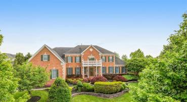 22754 AIRMONT HUNT DR, ASHBURN, Virginia 20148, 5 Bedrooms Bedrooms, ,6 BathroomsBathrooms,Residential,For sale,22754 AIRMONT HUNT DR,VALO2090656 MLS # VALO2090656