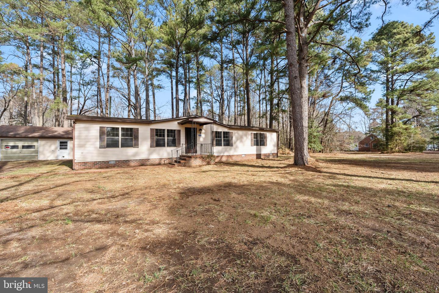 1221 MUNDY POINT RD, CALLAO, Virginia 22435, 3 Bedrooms Bedrooms, 6 Rooms Rooms,2 BathroomsBathrooms,Residential,For sale,1221 MUNDY POINT RD,VANV2001462 MLS # VANV2001462