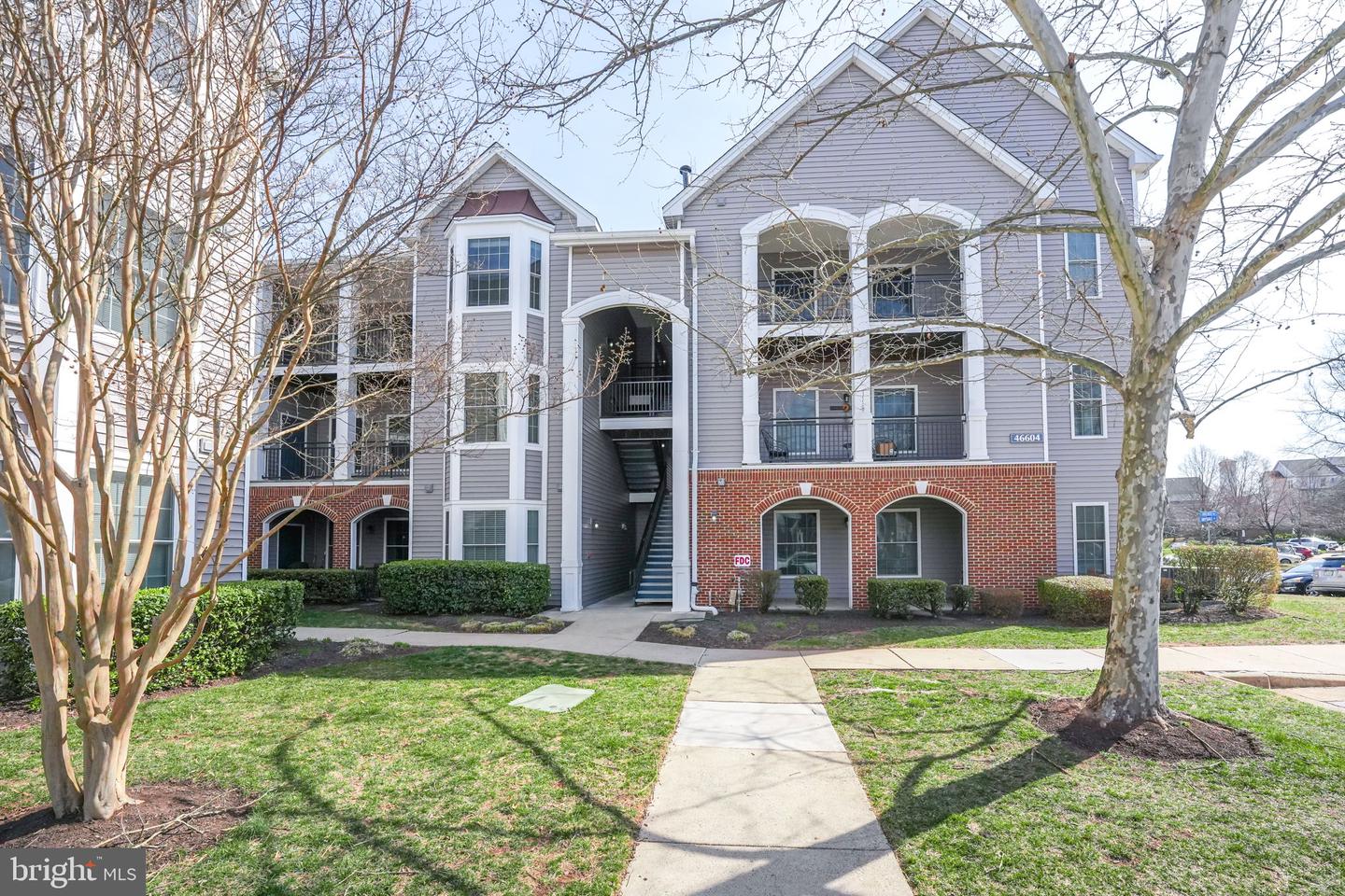 46604 ELLICOTT SQ #301, STERLING, Virginia 20165, 2 Bedrooms Bedrooms, ,2 BathroomsBathrooms,Residential,For sale,46604 ELLICOTT SQ #301,VALO2090960 MLS # VALO2090960