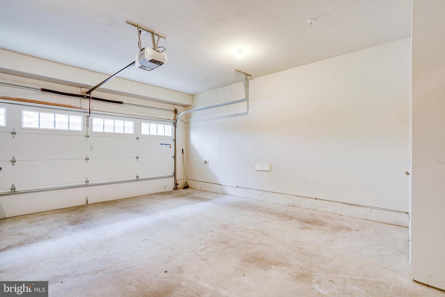 1953 ROLAND CLARKE PL, RESTON, Virginia 20191, 4 Bedrooms Bedrooms, ,4 BathroomsBathrooms,Residential,For sale,1953 ROLAND CLARKE PL,VAFX2227478 MLS # VAFX2227478