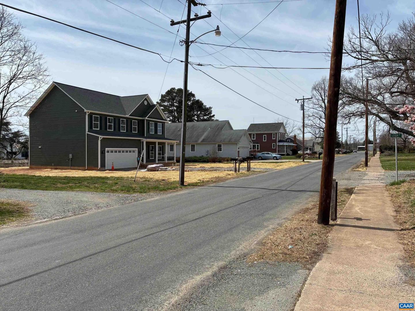124 WEST ST, LOUISA, Virginia 23093, 4 Bedrooms Bedrooms, ,2 BathroomsBathrooms,Residential,For sale,124 WEST ST,661870 MLS # 661870