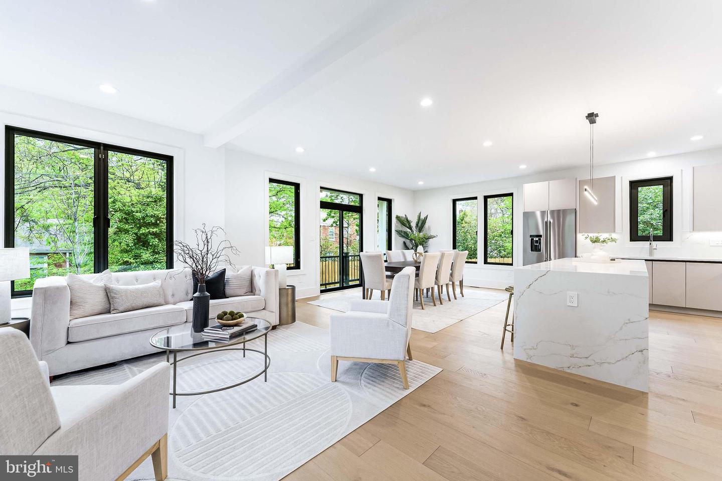 2100 S NELSON ST, ARLINGTON, Virginia 22204, 5 Bedrooms Bedrooms, ,4 BathroomsBathrooms,Residential,For sale,2100 S NELSON ST,VAAR2037302 MLS # VAAR2037302