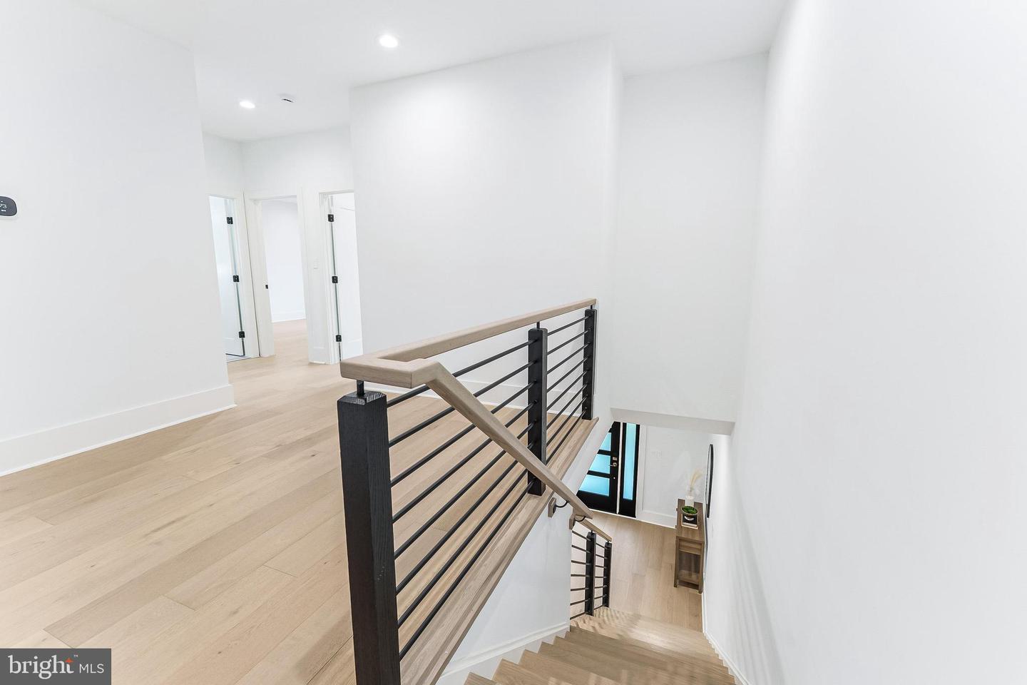 2100 S NELSON ST, ARLINGTON, Virginia 22204, 5 Bedrooms Bedrooms, ,4 BathroomsBathrooms,Residential,For sale,2100 S NELSON ST,VAAR2037302 MLS # VAAR2037302