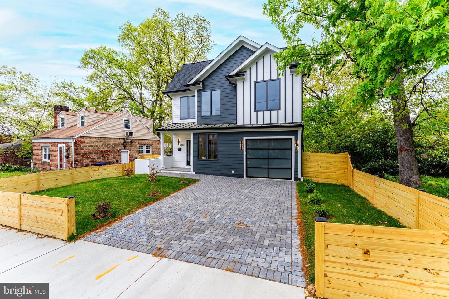 2100 S NELSON ST, ARLINGTON, Virginia 22204, 5 Bedrooms Bedrooms, ,4 BathroomsBathrooms,Residential,For sale,2100 S NELSON ST,VAAR2037302 MLS # VAAR2037302
