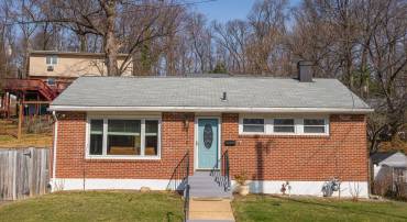 4915 25TH ST S, ARLINGTON, Virginia 22206, 4 Bedrooms Bedrooms, ,2 BathroomsBathrooms,Residential,For sale,4915 25TH ST S,VAAR2053936 MLS # VAAR2053936