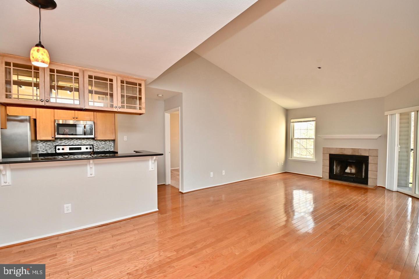 3315 WYNDHAM CIR #4236, ALEXANDRIA, Virginia 22302, 2 Bedrooms Bedrooms, ,2 BathroomsBathrooms,Residential,For sale,3315 WYNDHAM CIR #4236,VAAX2042540 MLS # VAAX2042540