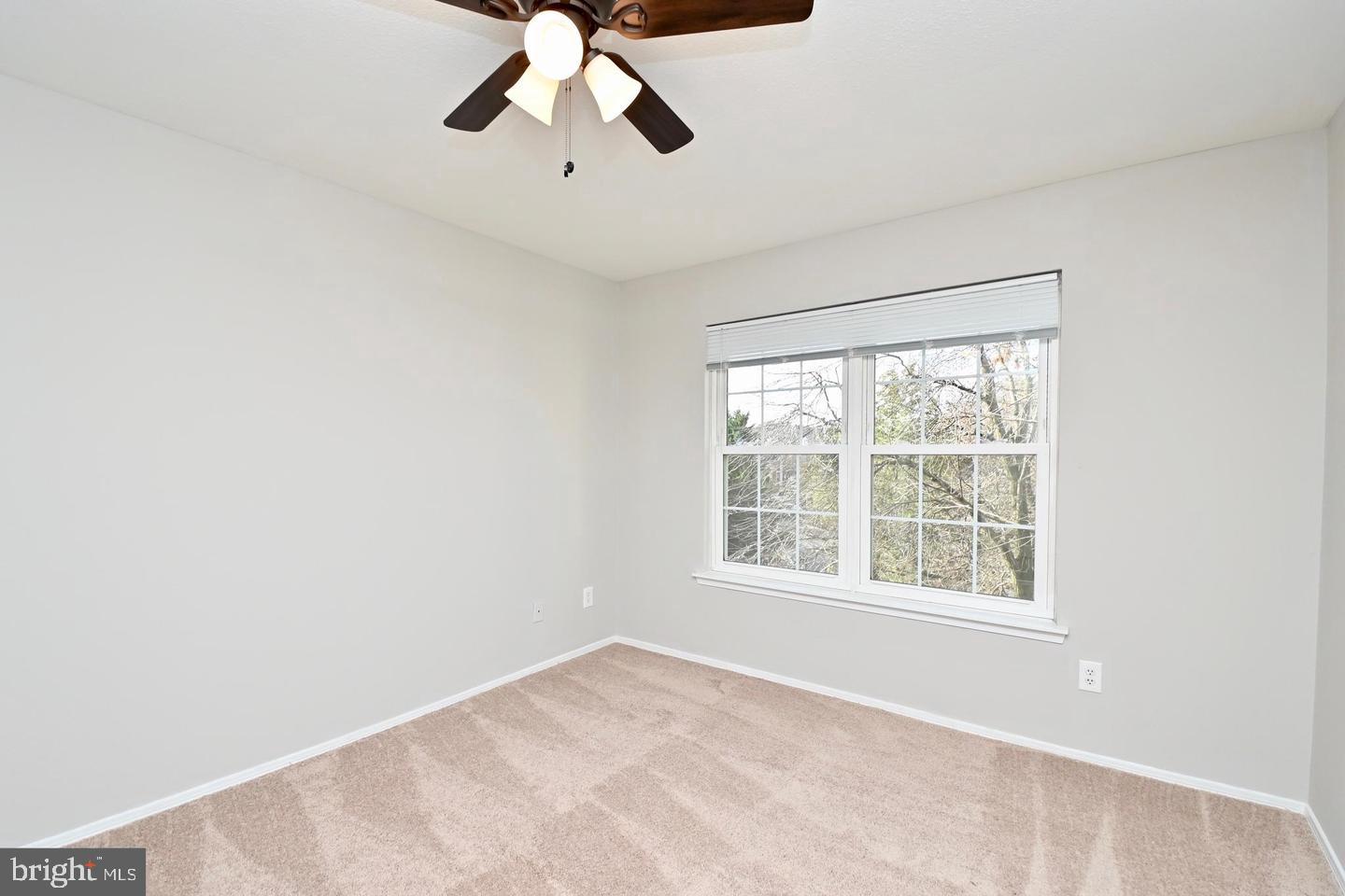 3315 WYNDHAM CIR #4236, ALEXANDRIA, Virginia 22302, 2 Bedrooms Bedrooms, ,2 BathroomsBathrooms,Residential,For sale,3315 WYNDHAM CIR #4236,VAAX2042540 MLS # VAAX2042540