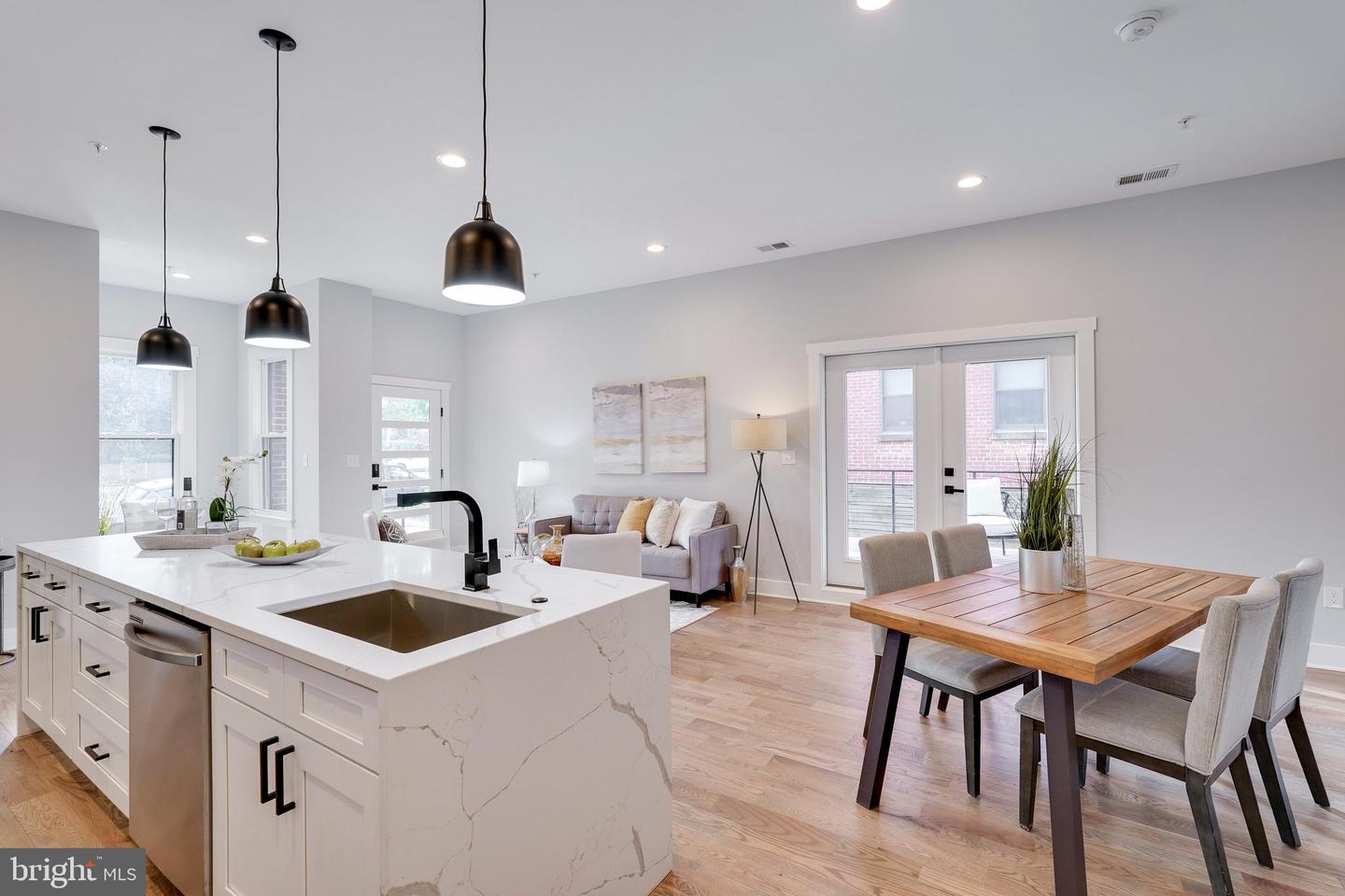 3932 ILLINOIS AVE NW #A, WASHINGTON, District Of Columbia 20011, 4 Bedrooms Bedrooms, ,3 BathroomsBathrooms,Residential,For sale,3932 ILLINOIS AVE NW #A,DCDC2189062 MLS # DCDC2189062