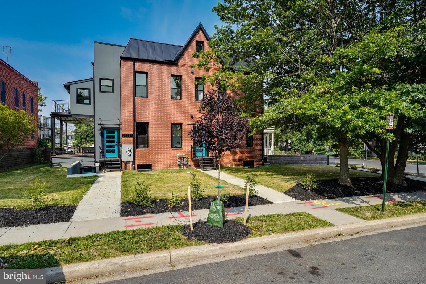 3932 ILLINOIS AVE NW #A, WASHINGTON, District Of Columbia 20011, 4 Bedrooms Bedrooms, ,3 BathroomsBathrooms,Residential,For sale,3932 ILLINOIS AVE NW #A,DCDC2189062 MLS # DCDC2189062