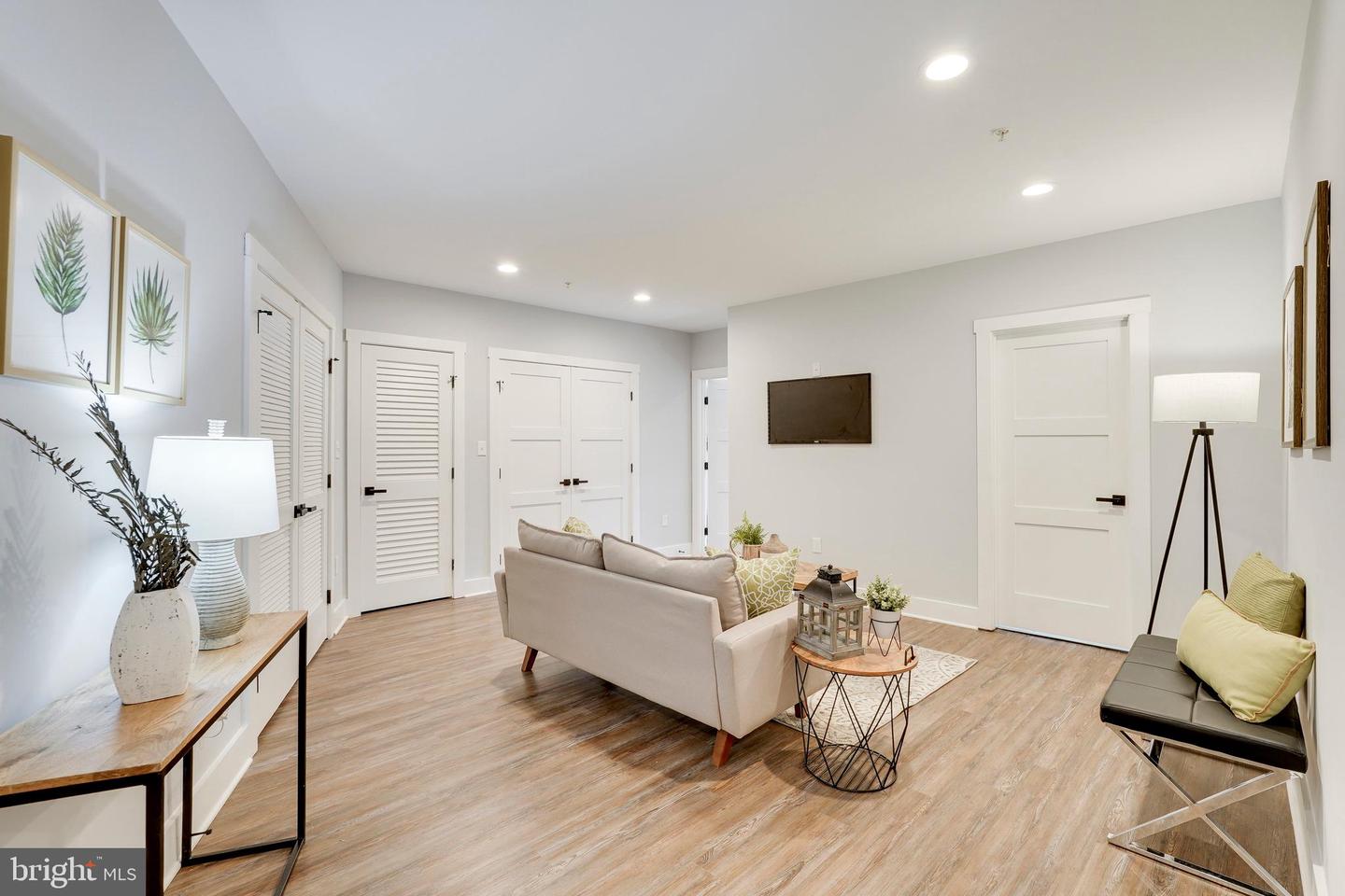 3932 ILLINOIS AVE NW #A, WASHINGTON, District Of Columbia 20011, 4 Bedrooms Bedrooms, ,3 BathroomsBathrooms,Residential,For sale,3932 ILLINOIS AVE NW #A,DCDC2189062 MLS # DCDC2189062