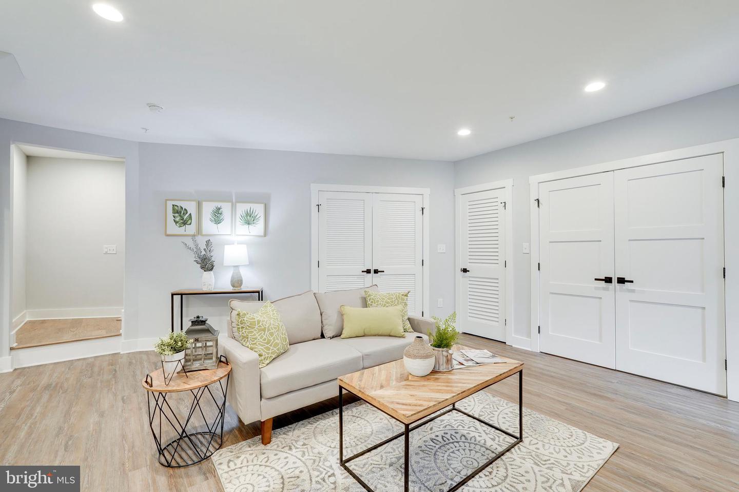 3932 ILLINOIS AVE NW #A, WASHINGTON, District Of Columbia 20011, 4 Bedrooms Bedrooms, ,3 BathroomsBathrooms,Residential,For sale,3932 ILLINOIS AVE NW #A,DCDC2189062 MLS # DCDC2189062