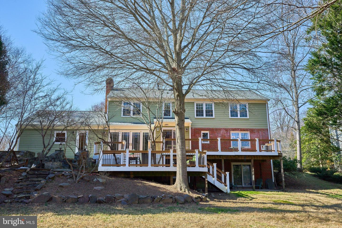 1641 MADDUX LN, MCLEAN, Virginia 22101, 6 Bedrooms Bedrooms, ,3 BathroomsBathrooms,Residential,For sale,1641 MADDUX LN,VAFX2226386 MLS # VAFX2226386