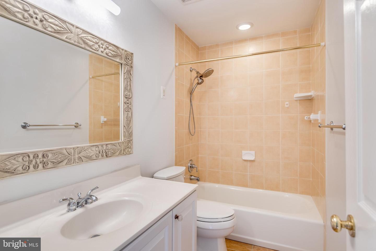 20366 CLOVER FIELD TER, STERLING, Virginia 20165, 4 Bedrooms Bedrooms, ,2 BathroomsBathrooms,Residential,For sale,20366 CLOVER FIELD TER,VALO2090716 MLS # VALO2090716