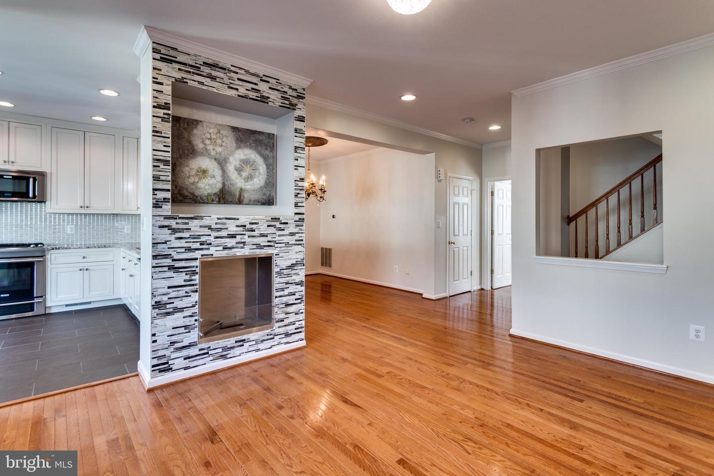 20366 CLOVER FIELD TER, STERLING, Virginia 20165, 4 Bedrooms Bedrooms, ,2 BathroomsBathrooms,Residential,For sale,20366 CLOVER FIELD TER,VALO2090716 MLS # VALO2090716