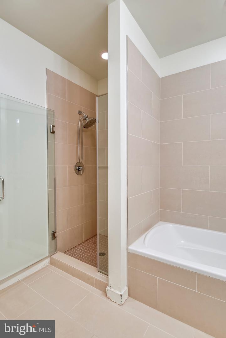12025 NEW DOMINION PKWY #509, RESTON, Virginia 20190, 1 Bedroom Bedrooms, ,1 BathroomBathrooms,Residential,For sale,12025 NEW DOMINION PKWY #509,VAFX2226524 MLS # VAFX2226524