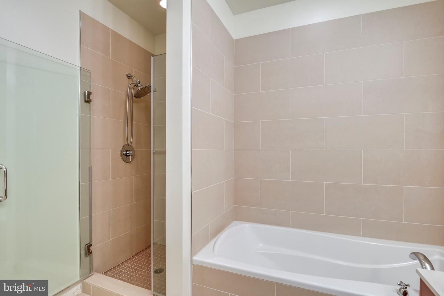 12025 NEW DOMINION PKWY #509, RESTON, Virginia 20190, 1 Bedroom Bedrooms, ,1 BathroomBathrooms,Residential,For sale,12025 NEW DOMINION PKWY #509,VAFX2226524 MLS # VAFX2226524