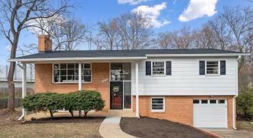 2923 SAYRE RD, FAIRFAX, Virginia 22031, 4 Bedrooms Bedrooms, ,2 BathroomsBathrooms,Residential,For sale,2923 SAYRE RD,VAFX2226314 MLS # VAFX2226314