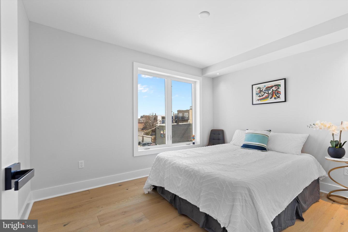 919 12TH ST NE #303, WASHINGTON, District Of Columbia 20002, 2 Bedrooms Bedrooms, ,2 BathroomsBathrooms,Residential,For sale,919 12TH ST NE #303,DCDC2189284 MLS # DCDC2189284