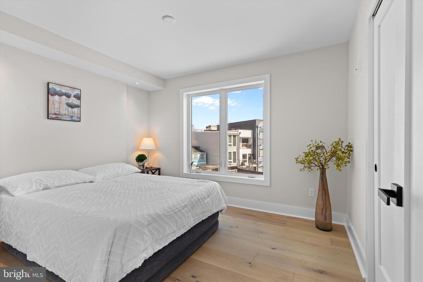 919 12TH ST NE #304, WASHINGTON, District Of Columbia 20002, 1 Bedroom Bedrooms, ,1 BathroomBathrooms,Residential,For sale,919 12TH ST NE #304,DCDC2189288 MLS # DCDC2189288