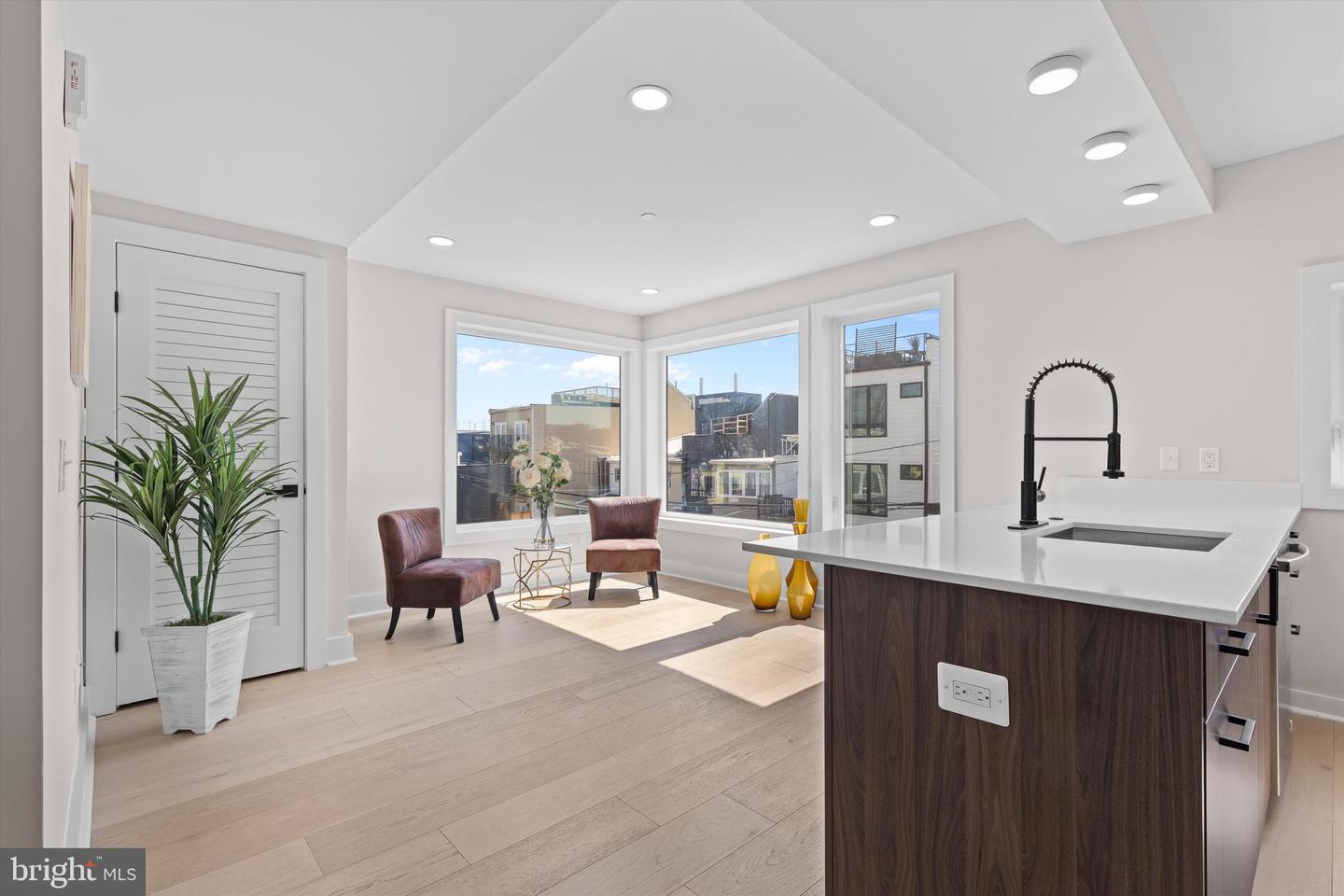 919 12TH ST NE #304, WASHINGTON, District Of Columbia 20002, 1 Bedroom Bedrooms, ,1 BathroomBathrooms,Residential,For sale,919 12TH ST NE #304,DCDC2189288 MLS # DCDC2189288