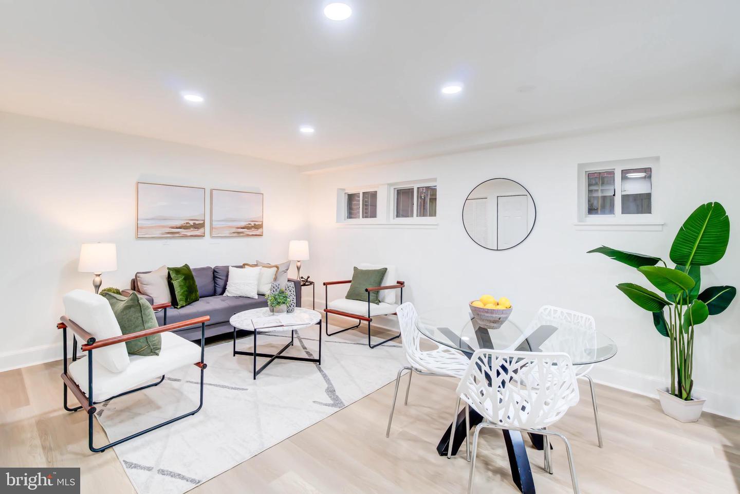 1673 PARK RD NW #B2, WASHINGTON, District Of Columbia 20010, 2 Bedrooms Bedrooms, ,1 BathroomBathrooms,Residential,For sale,1673 PARK RD NW #B2,DCDC2167904 MLS # DCDC2167904